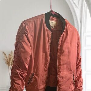Forever 21 Women ‘s Satin dusty rose Bomber Jacket